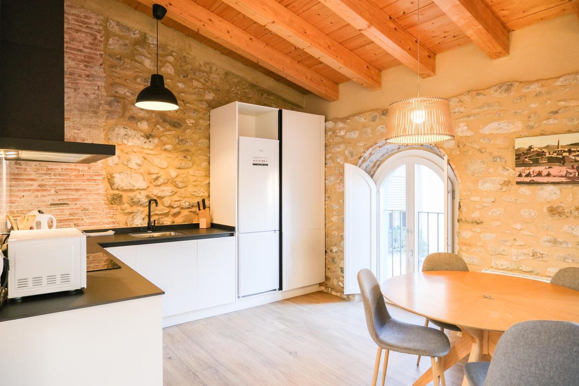 Ganganell Atic Apartamento Con Terraza En Besalú Kültér fotó