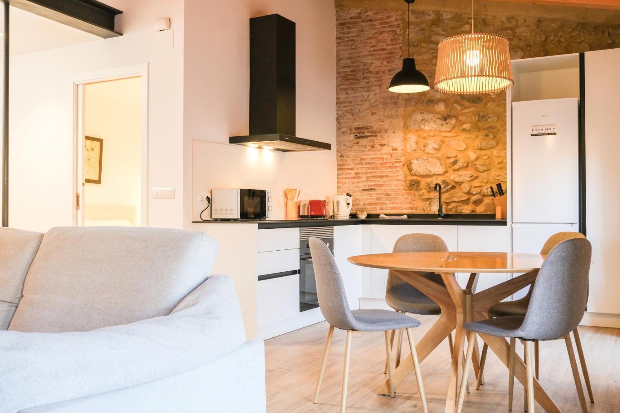 Ganganell Atic Apartamento Con Terraza En Besalú Kültér fotó