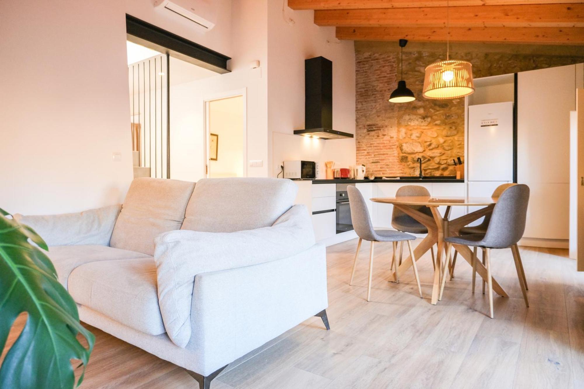 Ganganell Atic Apartamento Con Terraza En Besalú Kültér fotó