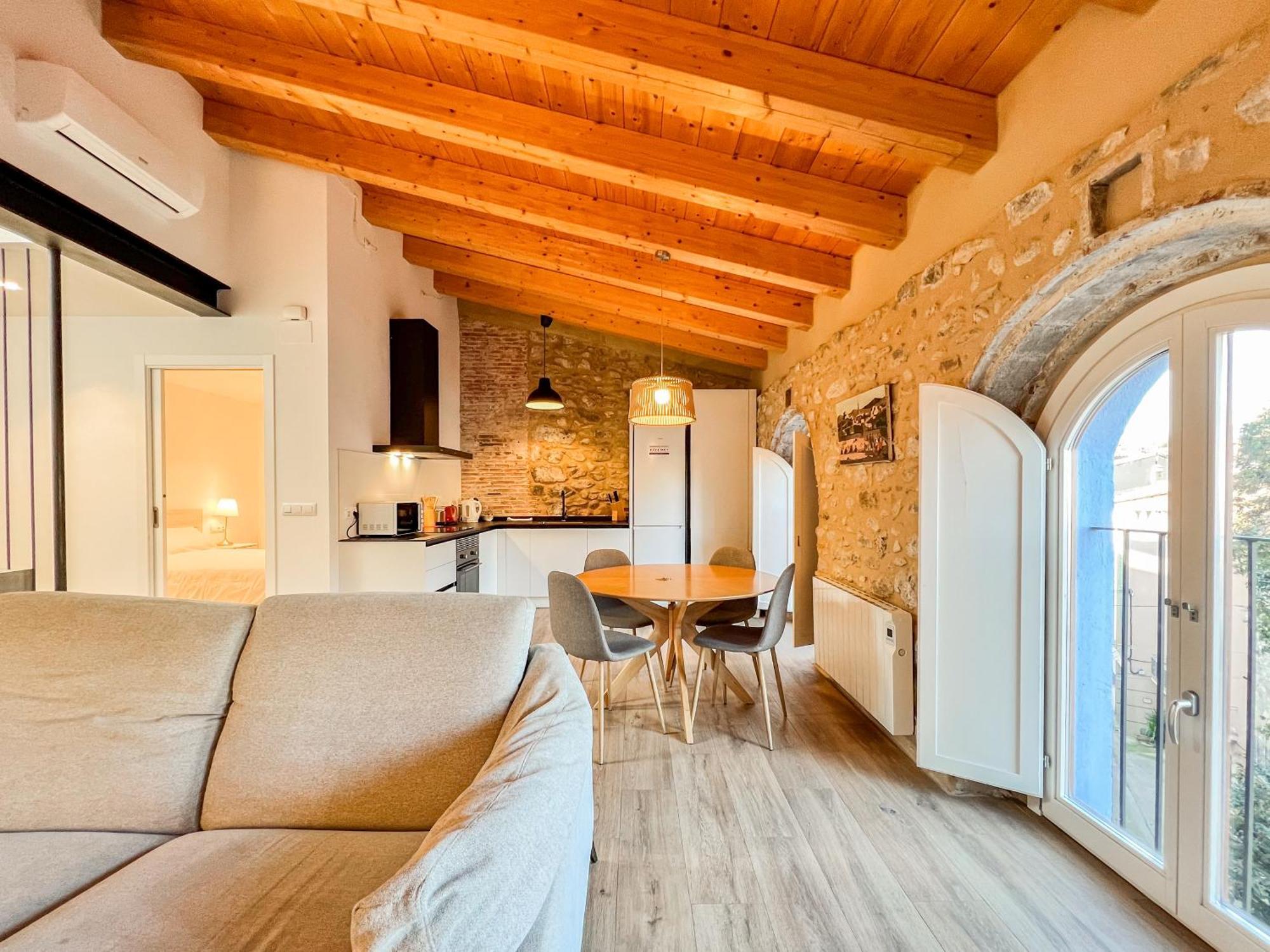 Ganganell Atic Apartamento Con Terraza En Besalú Kültér fotó