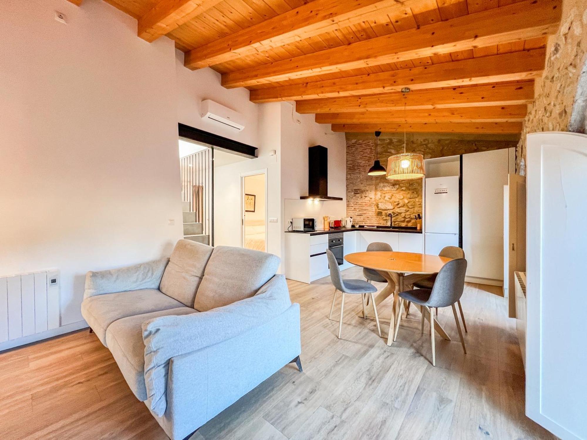 Ganganell Atic Apartamento Con Terraza En Besalú Kültér fotó