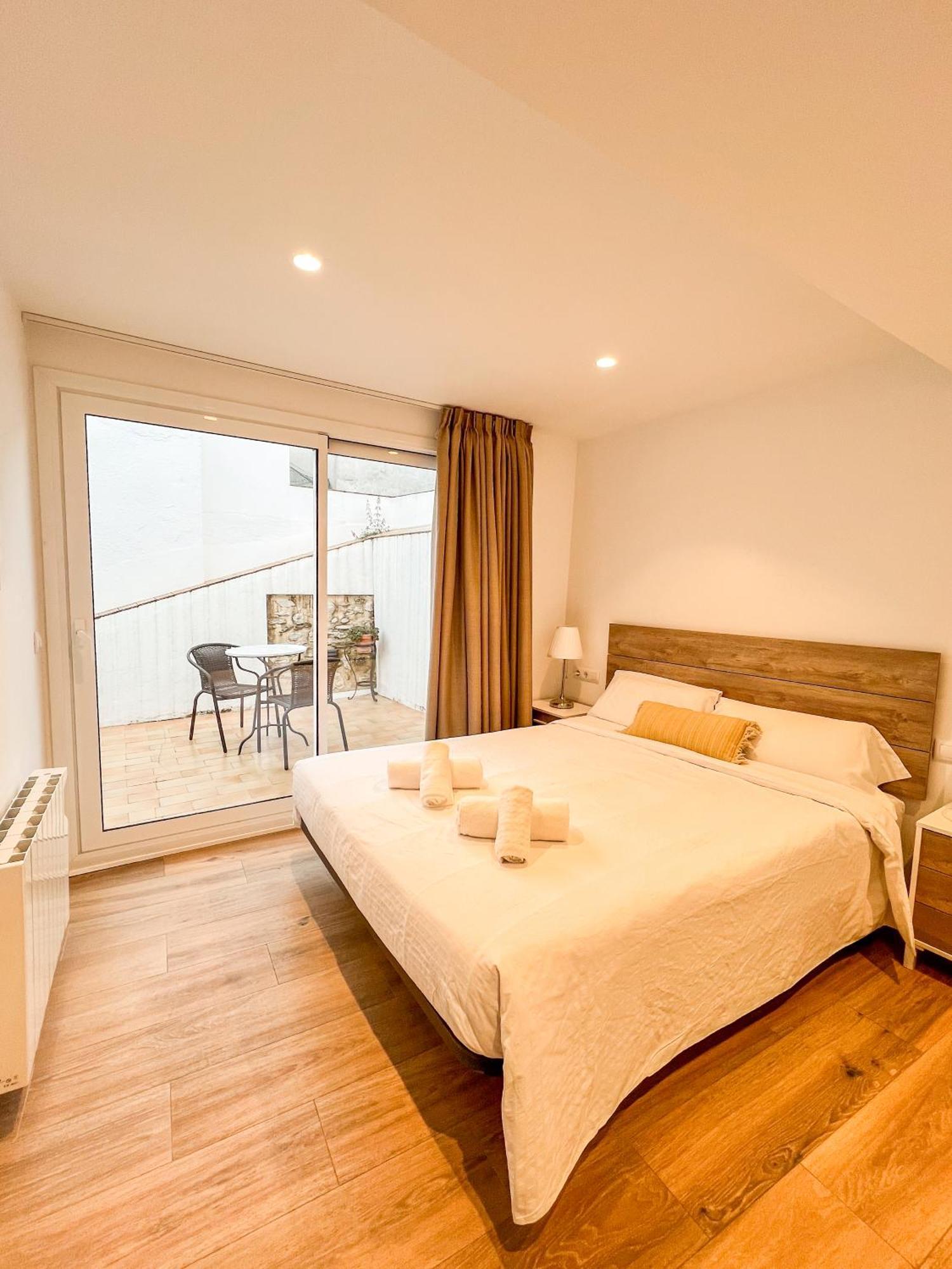 Ganganell Atic Apartamento Con Terraza En Besalú Kültér fotó